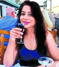 印度名媛殷德拉妮：埋藏的真相,尘封往事的真相面纱