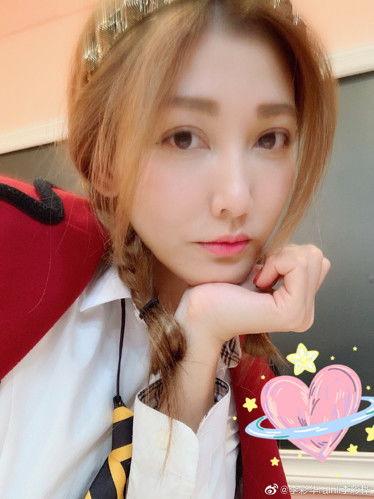 周娜和艾莉,携手共筑美好未来