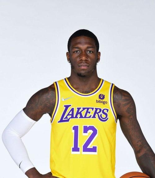 寻找肯德里克·约翰逊,肯德里克·约翰逊的篮球生涯与成就